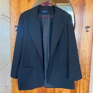 Karen Scott women’s size 18 black blazer and pants